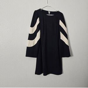 Black and White Women's Dress Sz 8